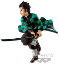 Load image into Gallery viewer, BanPresto - Demon Slayer - Tanjiro Kamado Figure