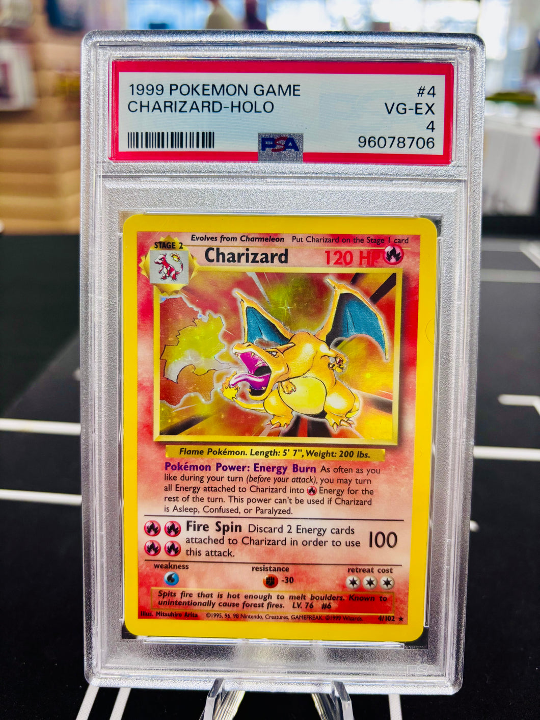 Charizard Base PSA 4 - Holo - 4/102