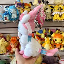 Load image into Gallery viewer, Sylveon Kimi Ni Kimeta Small Plush
